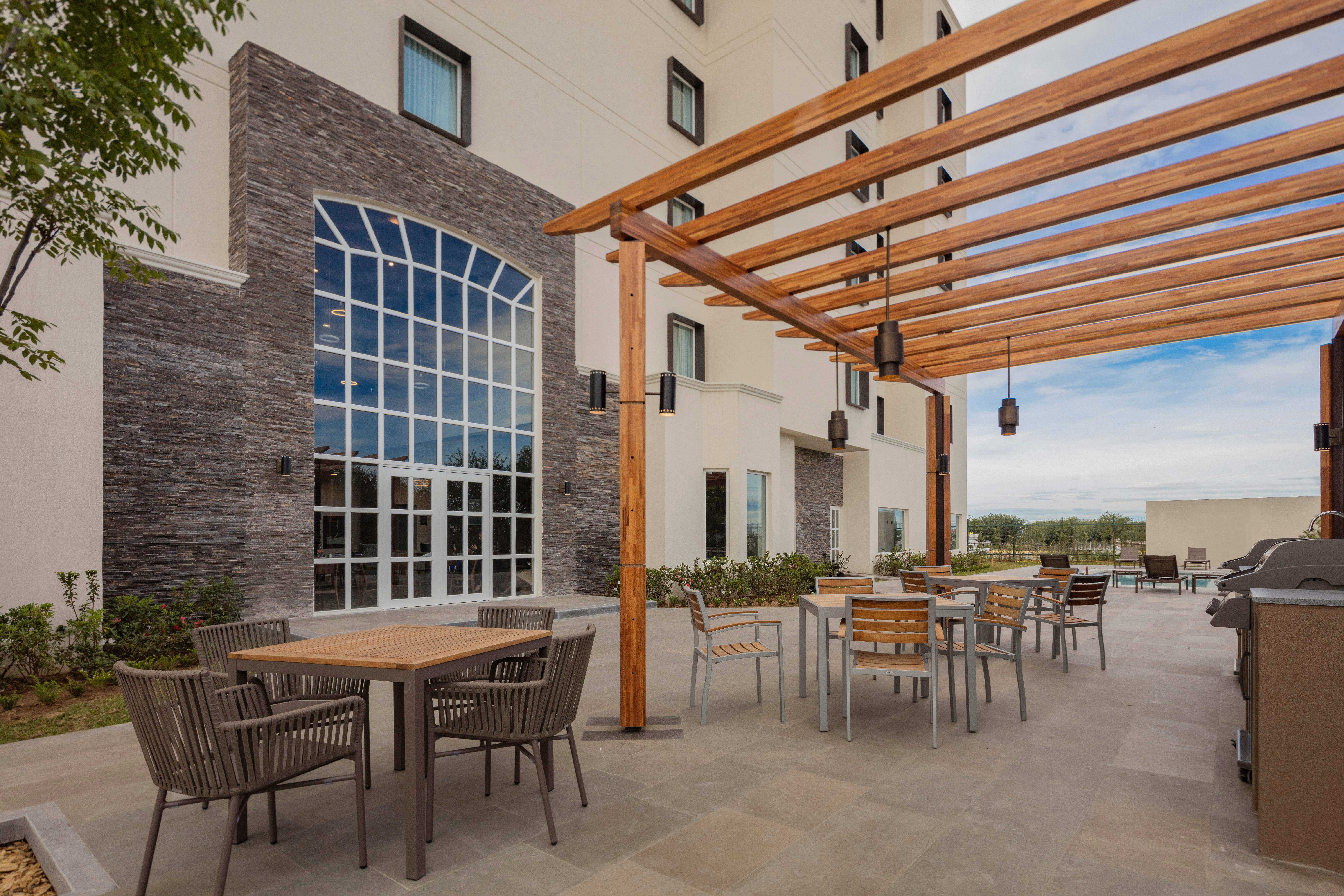 Staybridge Suites Silao By Ihg Zewnętrze zdjęcie